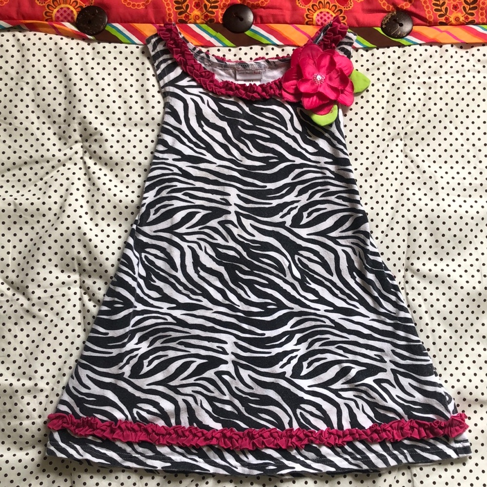 Girls dress